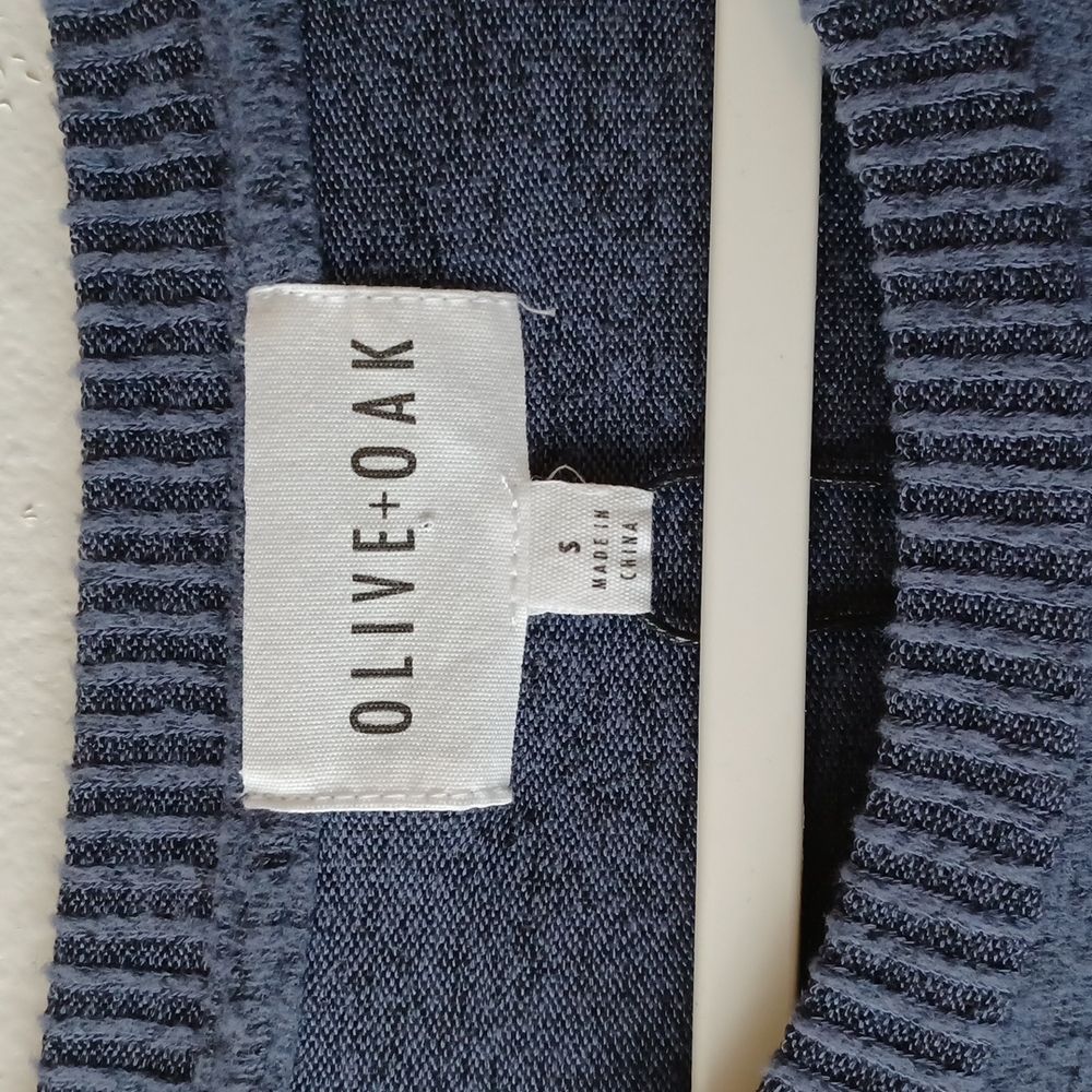 NWT Olive+Oak Blue Tie Sweater Size S - Picture 2 of 8